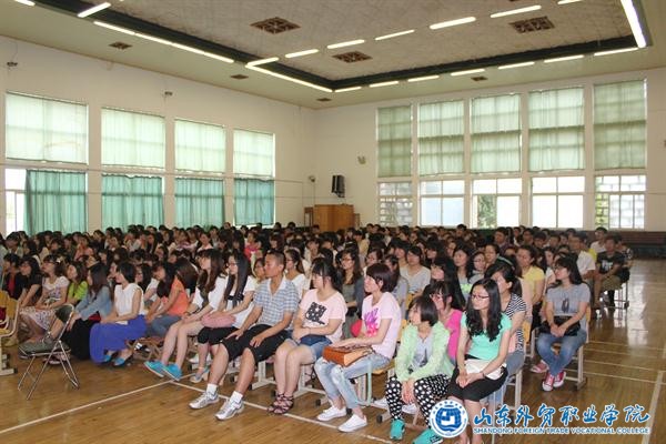 毕业典礼2.JPG