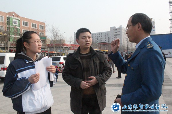 文明公交活动1.JPG